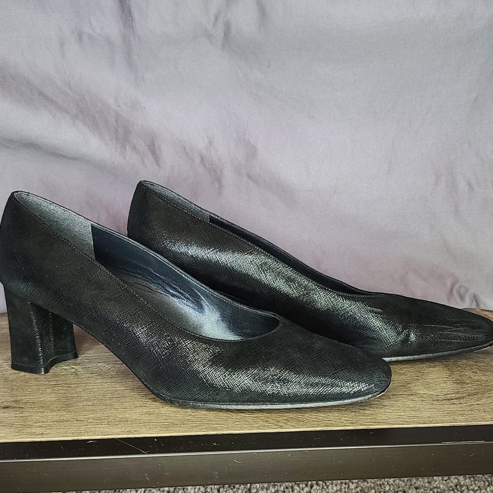 Black Stuart Weitzman's